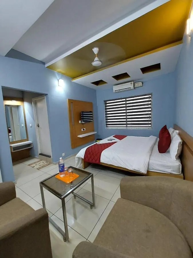 Отель Sharp Suites Коччи
