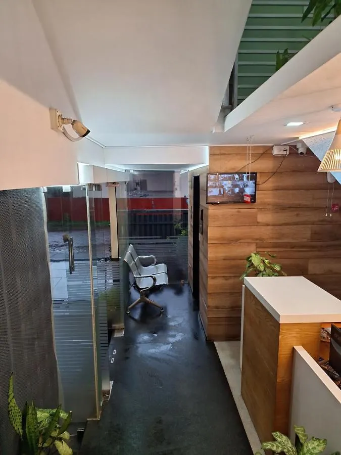 Sharp Suites Коччи Отель